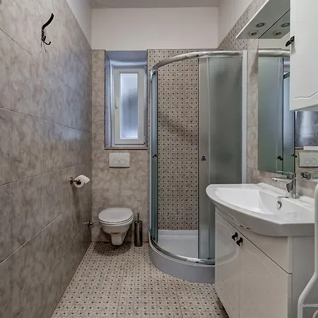 Temple Luxury & Guest house Split